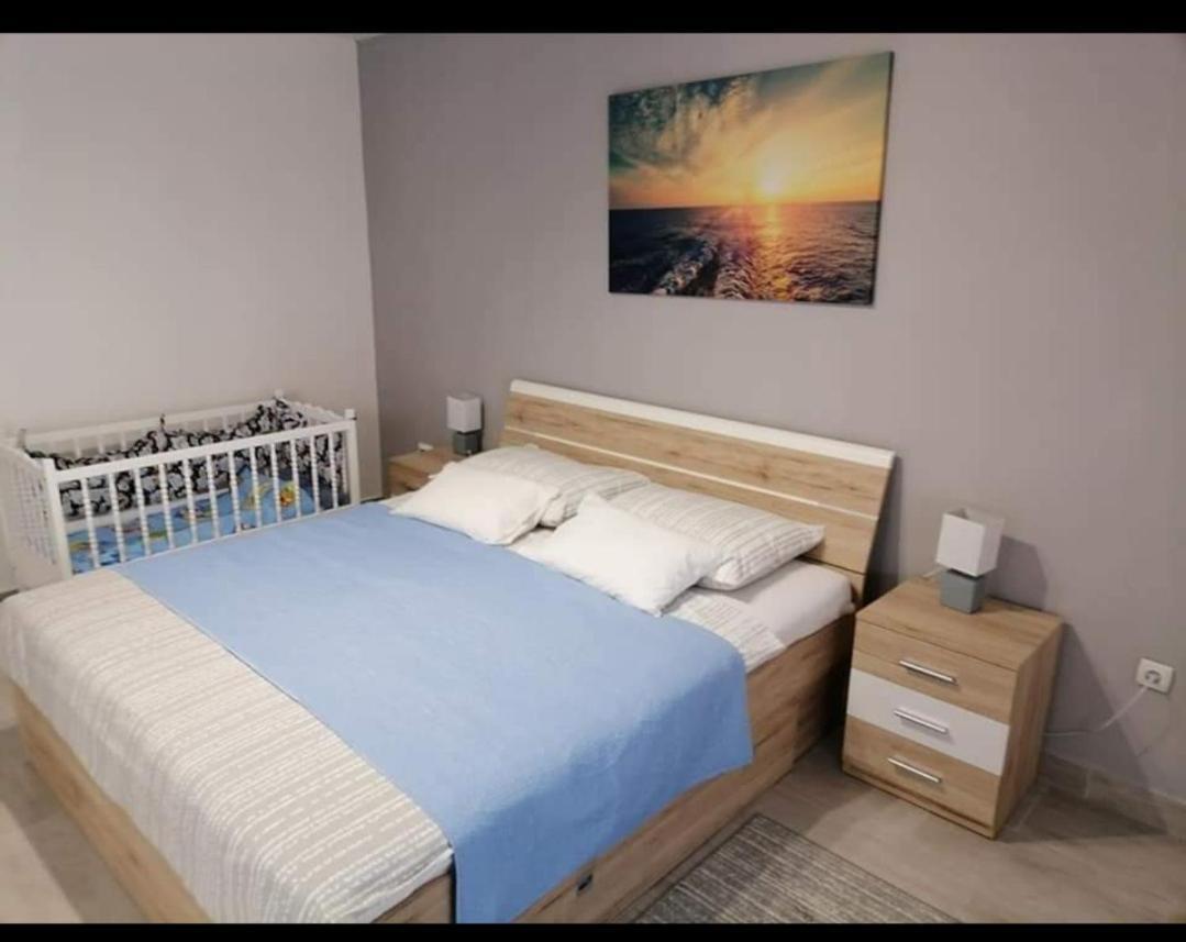Nino Apartment *