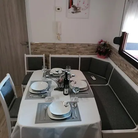 Apartman Nino Rijeka Exterior photo